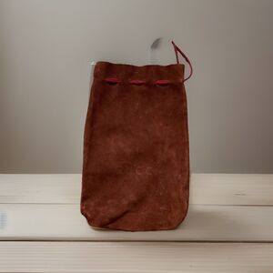 GUCCI VINTAGE  SUEDE DRAWSTRING WINE BOTTLE  BAG burgundy New
